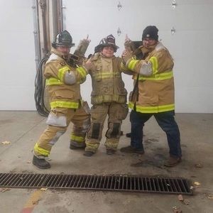 Meet your Posher, Bobby